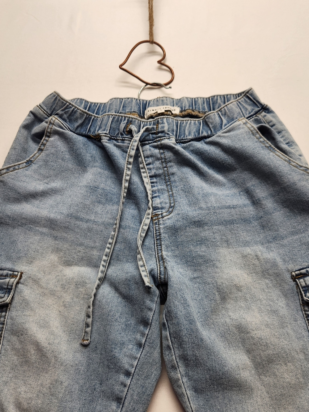 ⭐️ Almost Famous High Rise Denim Cargo Jogger Jeans Light Wash Utility Large - Picture 2 of 14